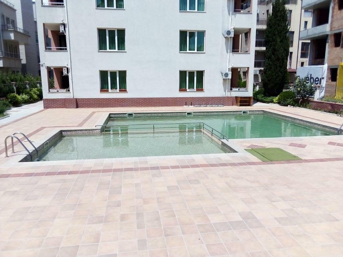 Apartment In Complex Tara 拉夫达 外观 照片