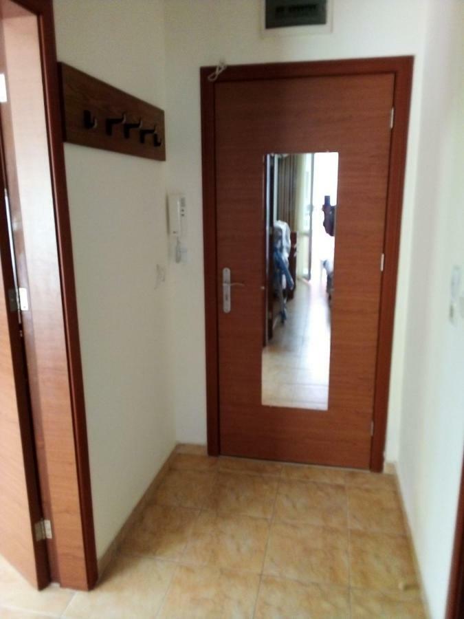 Apartment In Complex Tara 拉夫达 外观 照片
